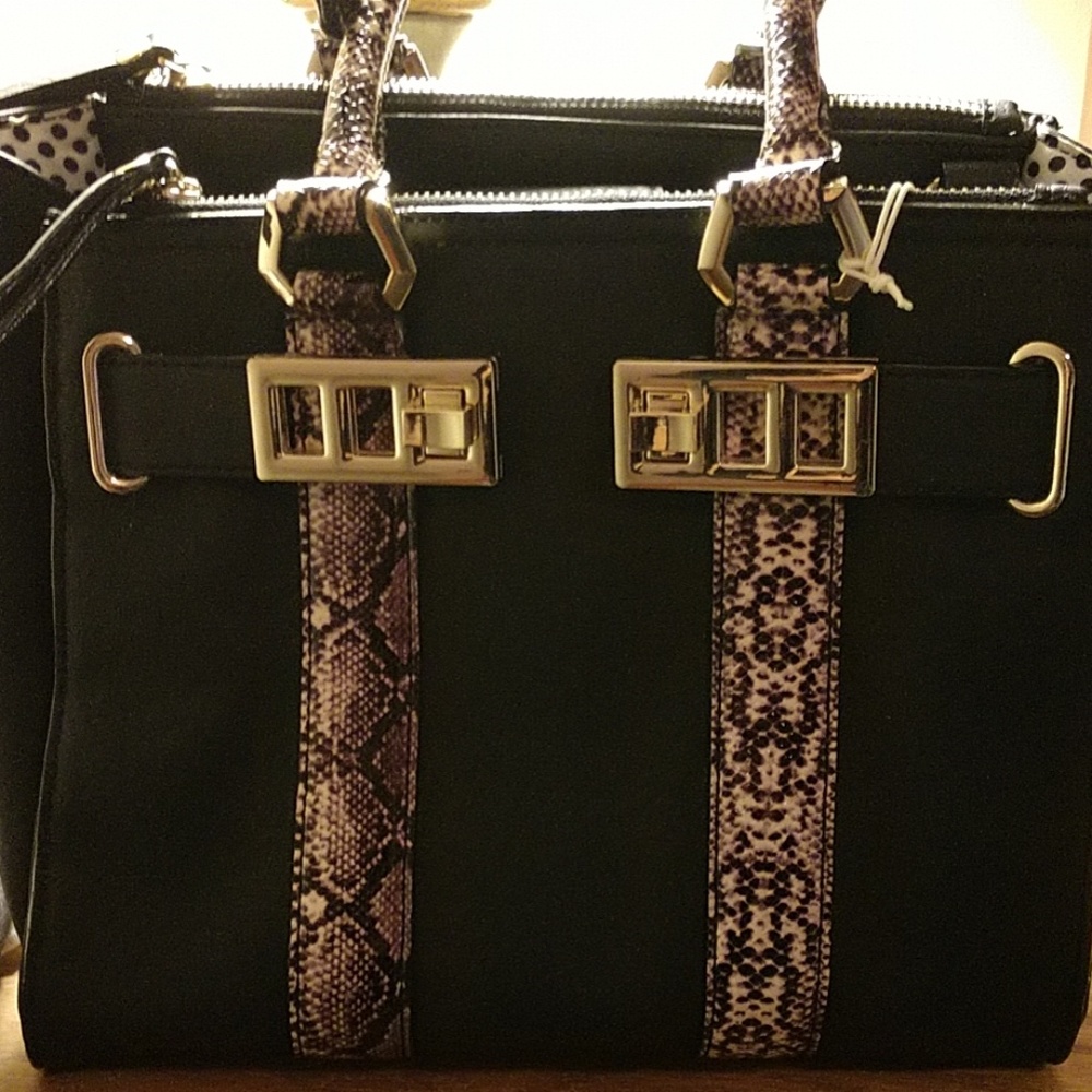 NWT GIANNI BINI HANDBAG
